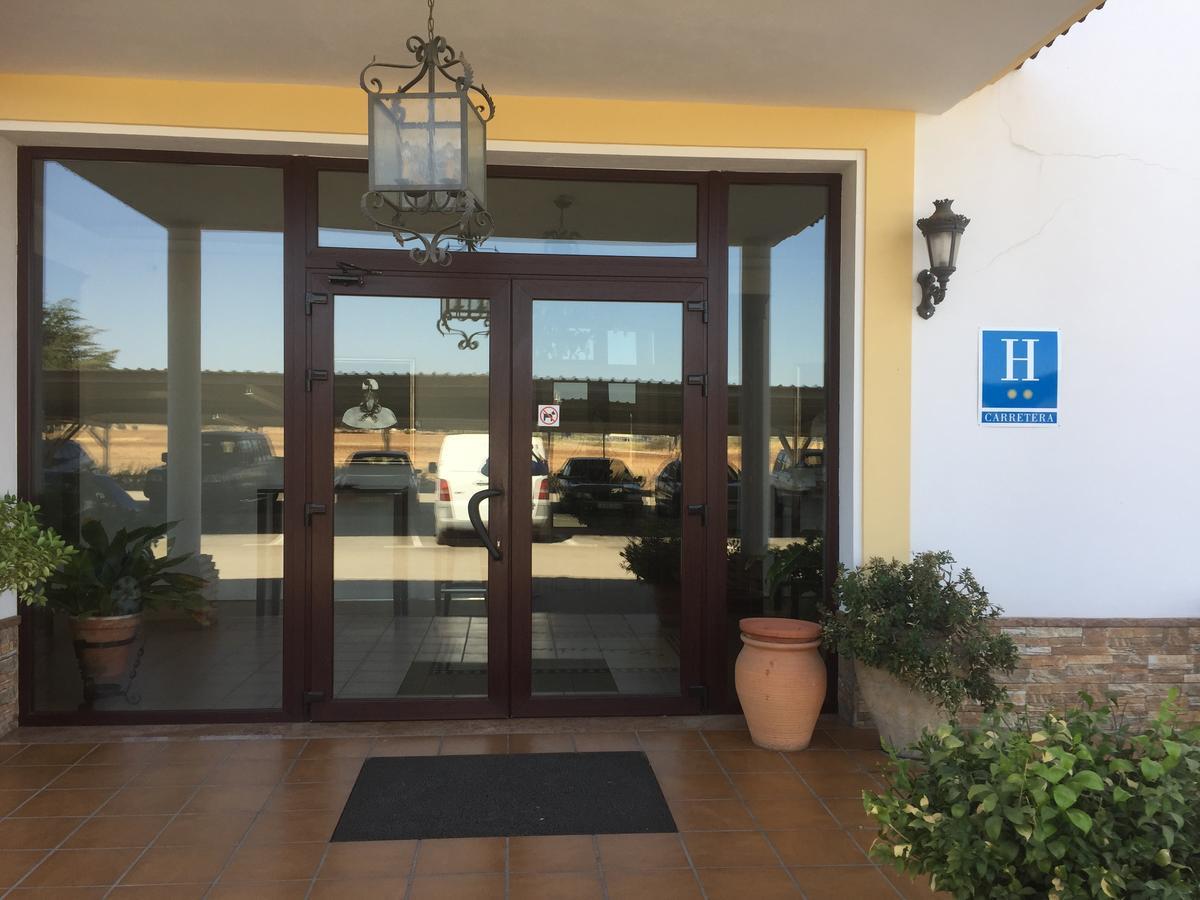 Hotel El Capricho ビジャヌエバ・デル・トラブコ エクステリア 写真