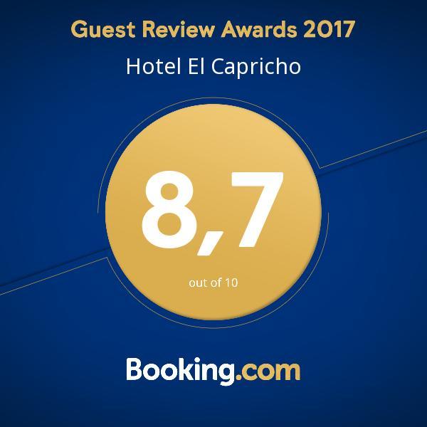 Hotel El Capricho ビジャヌエバ・デル・トラブコ エクステリア 写真